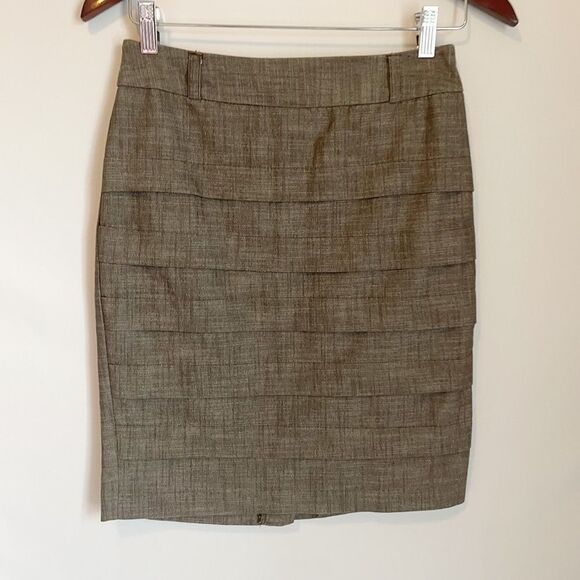 IZ Byer Heather Brown Layered Pencil Skirt Size 5 - Picture 1 of 5